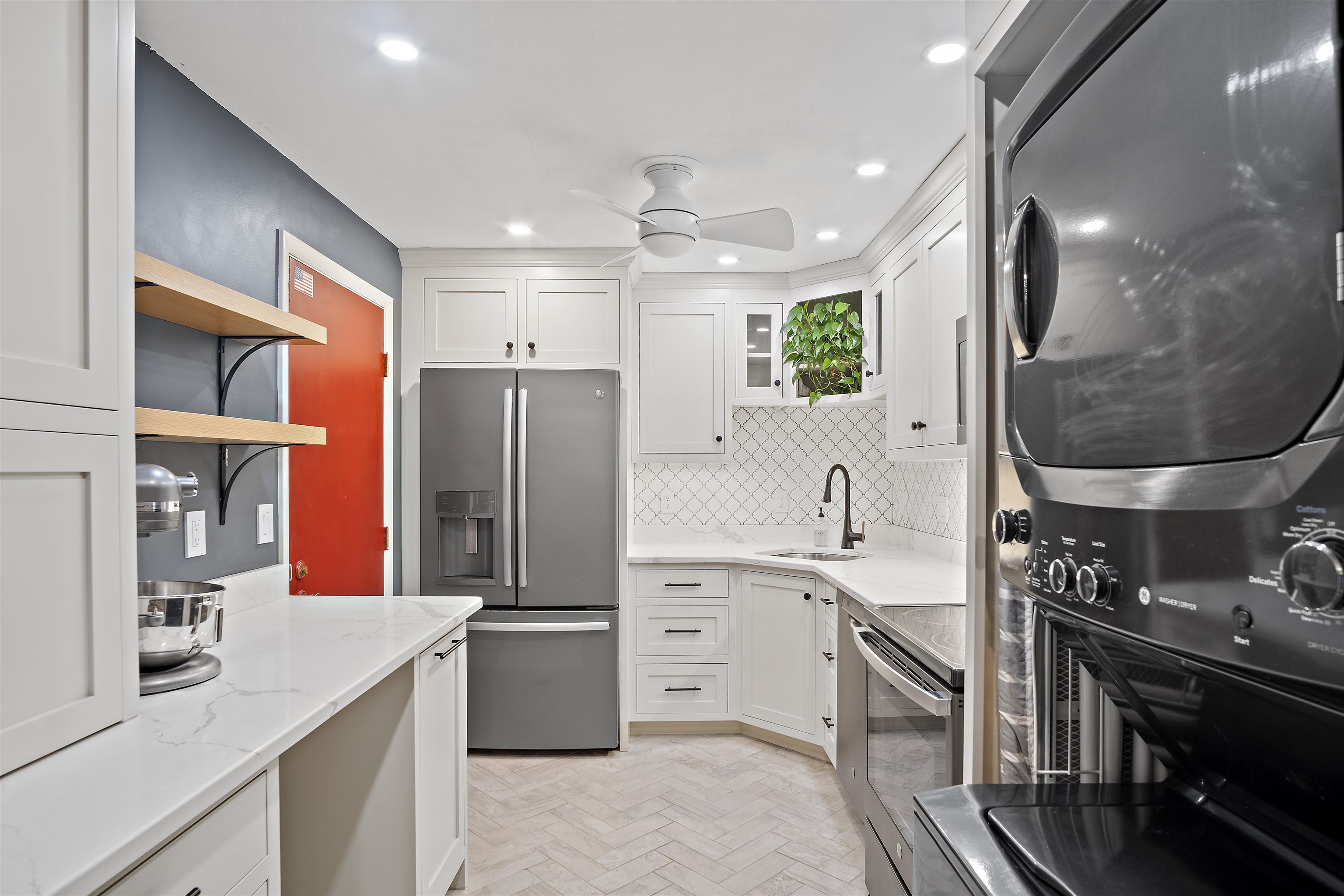 39 Spit Brook Road 51