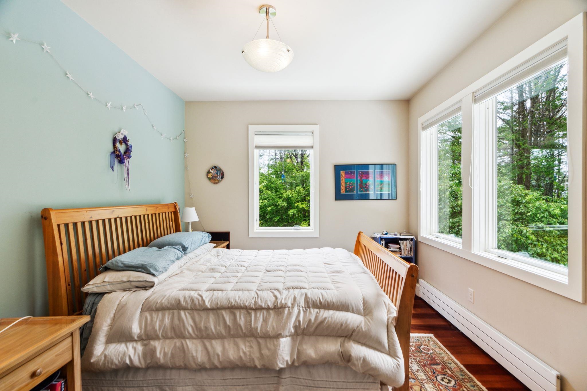 Norwich, Vermont 05055, United States, 3 Bedrooms Bedrooms, ,2 BathroomsBathrooms,Residential,Active,149514