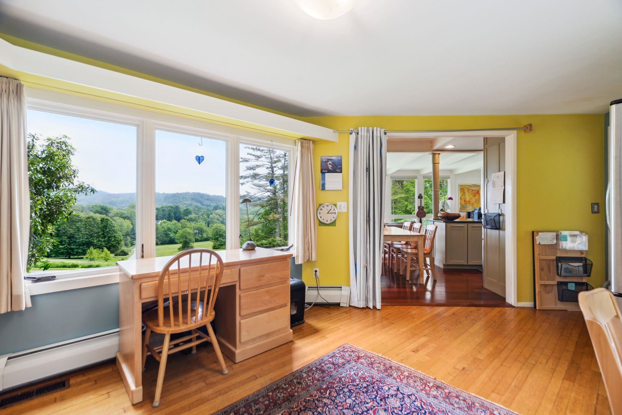 Norwich, Vermont 05055, United States, 3 Bedrooms Bedrooms, ,2 BathroomsBathrooms,Residential,Active,149514