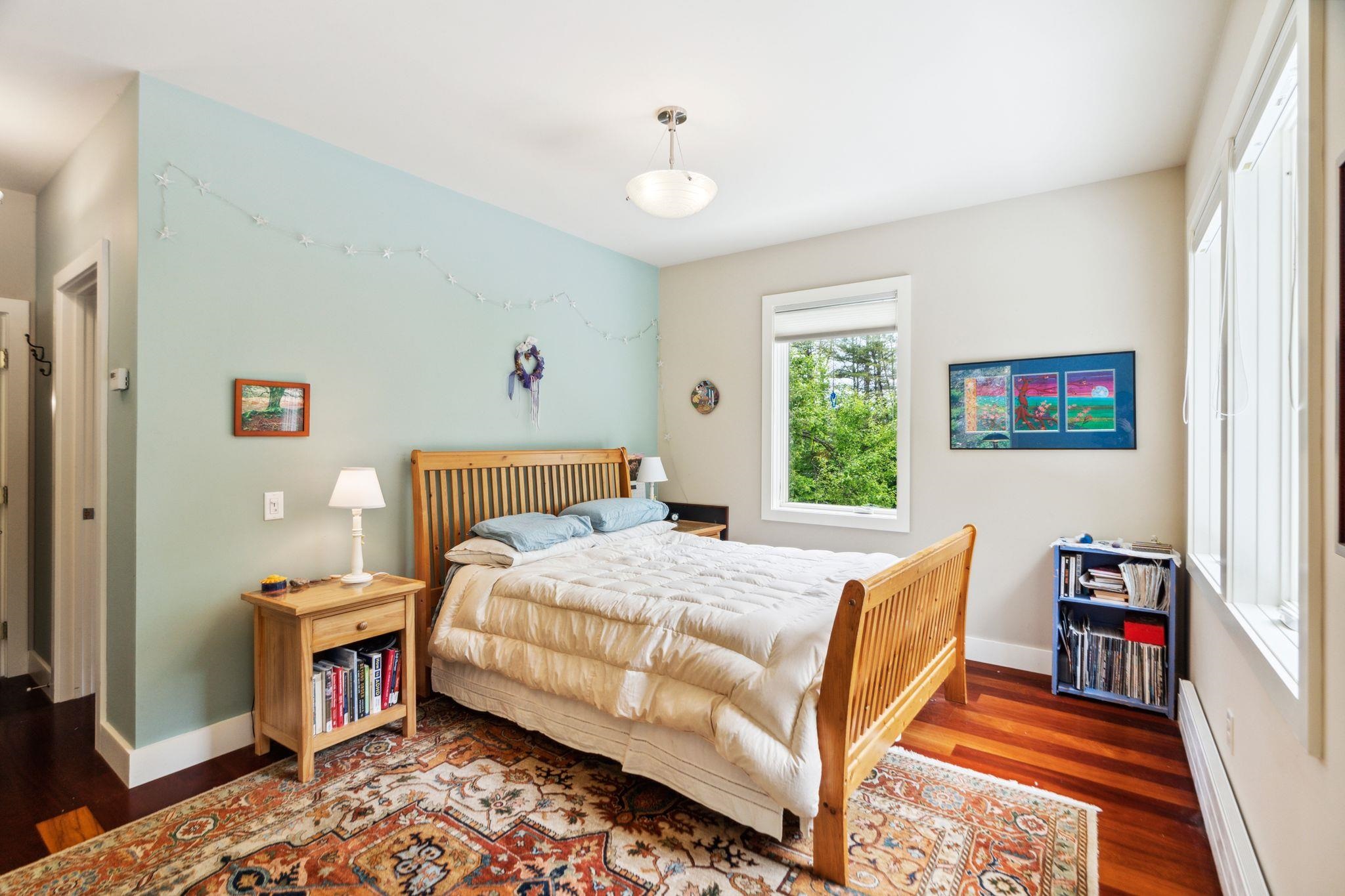 Norwich, Vermont 05055, United States, 3 Bedrooms Bedrooms, ,2 BathroomsBathrooms,Residential,Active,149514