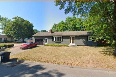 23 Carroll Street Nashua NH 03063