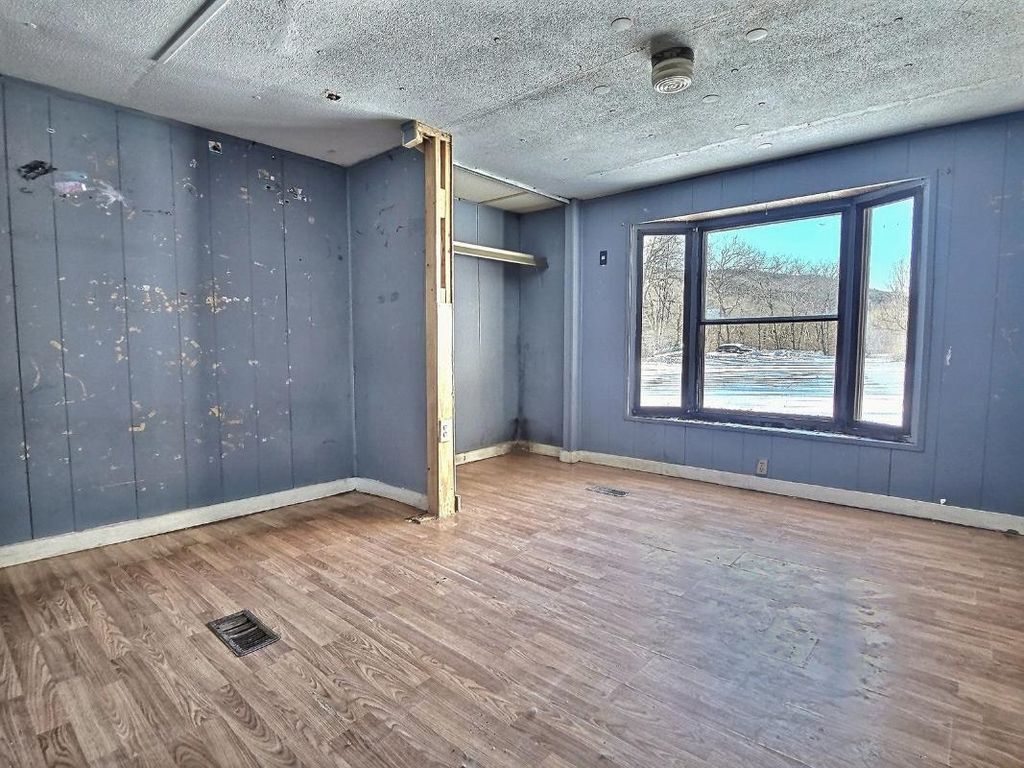 Photo of 20 Monroe Drive, Rumney, NH 03266 (MLS # 5078394)