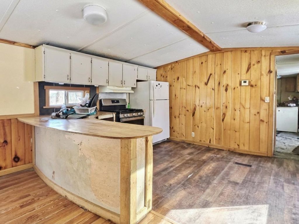 Photo of 20 Monroe Drive, Rumney, NH 03266 (MLS # 5078394)