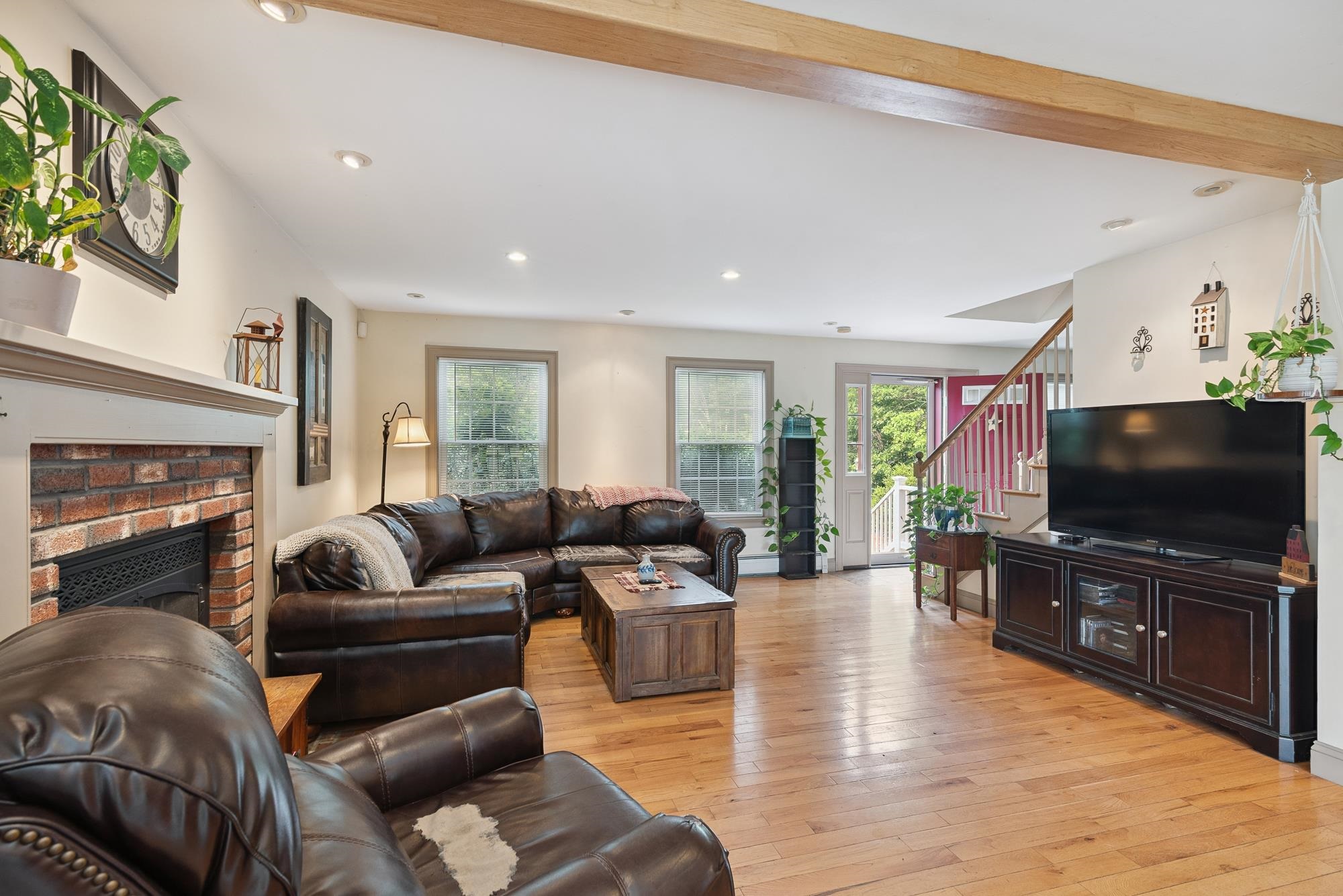 13 Sheepboro Road
