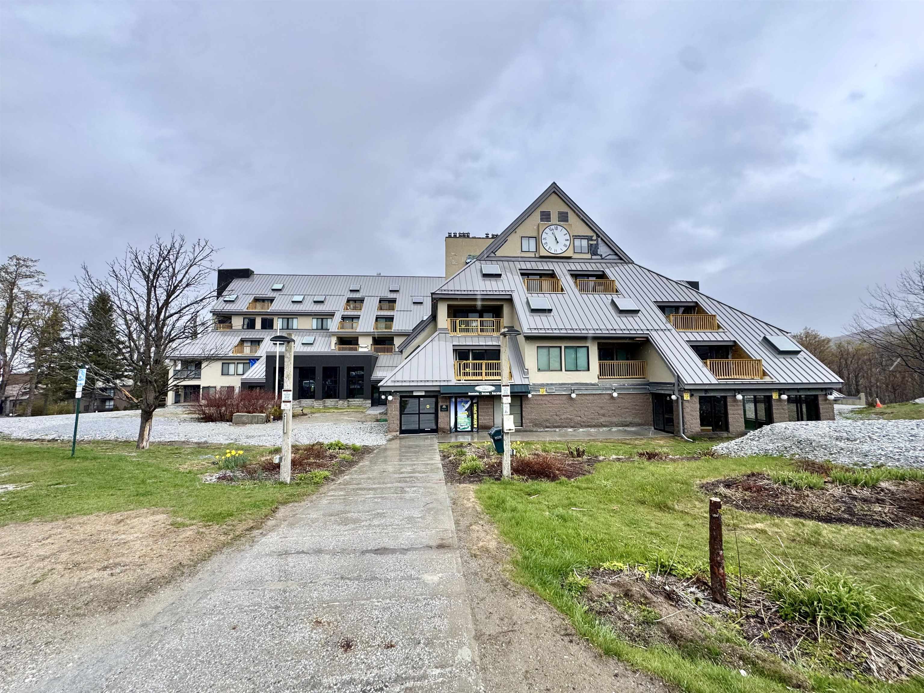 Photo 1 of 32 — 135 East Mountain Road 1-A-3, Killington, VT 05751
