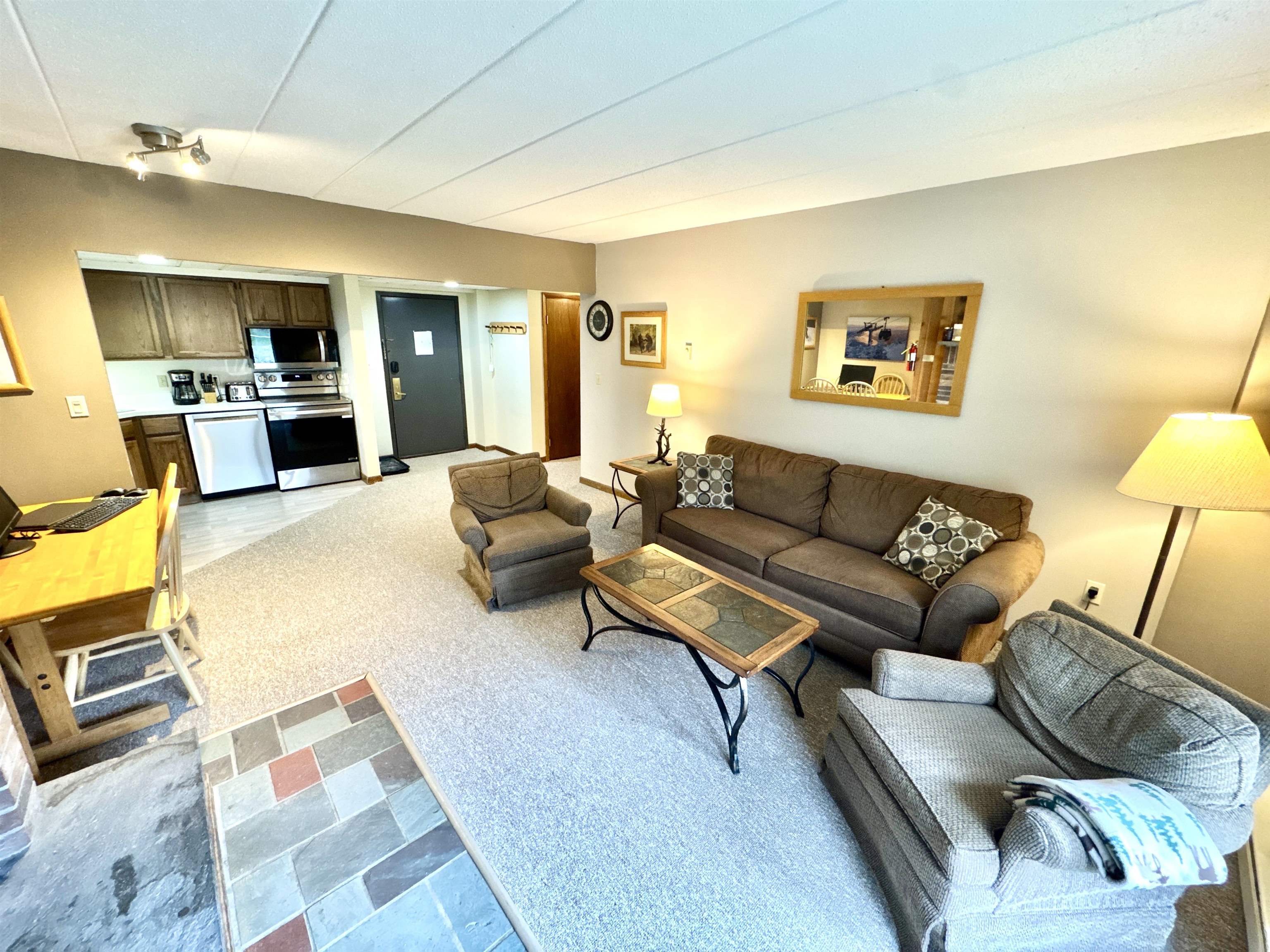 135 East Mountain Road 1-A-3