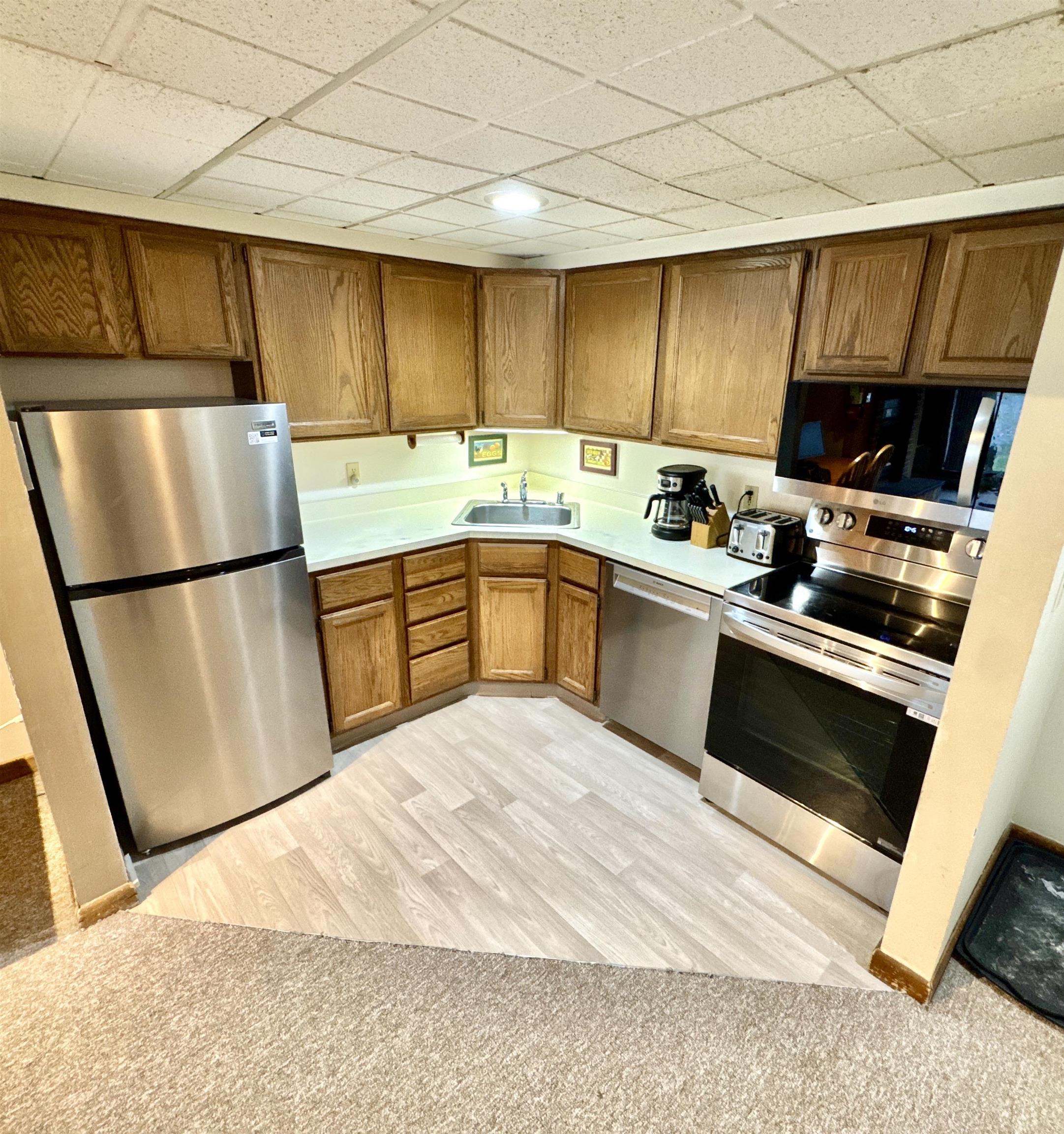 135 East Mountain Road 1-A-3