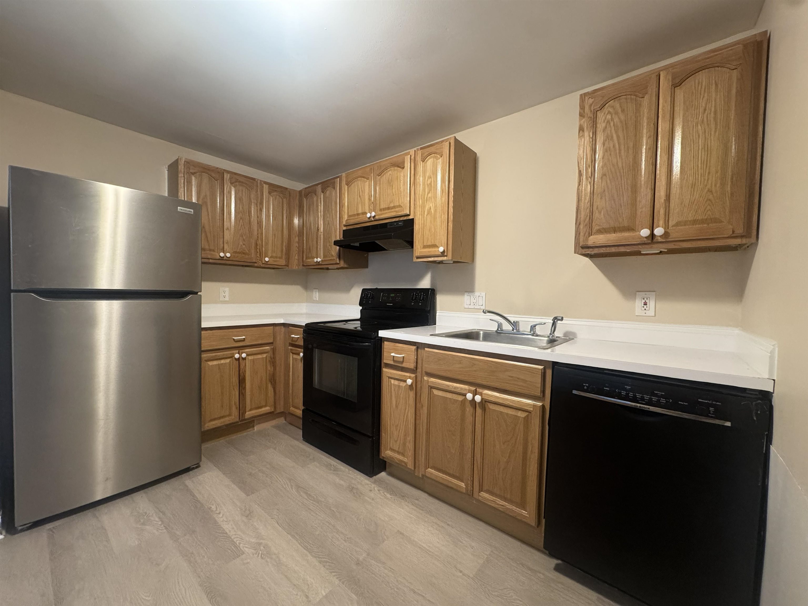 Photo 1 of 14 — 37 Alice Drive 125, Concord, NH 03303