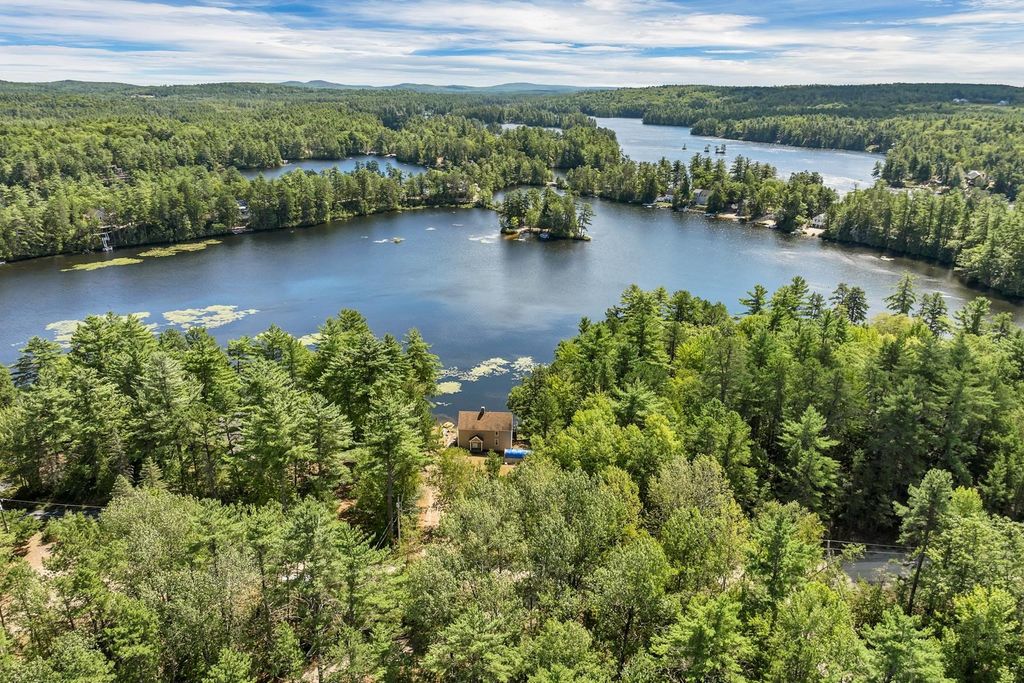 Photo of 322 Concord Lane, Wakefield, NH 03830 (MLS # 5085923)