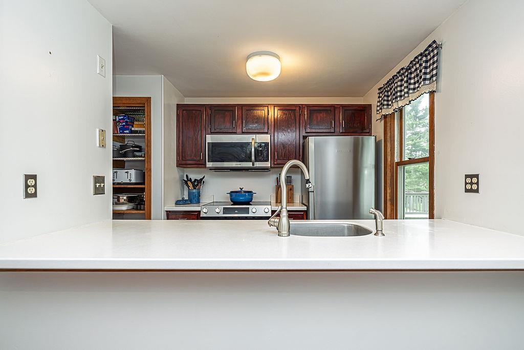 64 Glengarry Drive