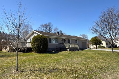 3 Green Knolls Lane Rutland City VT 05701