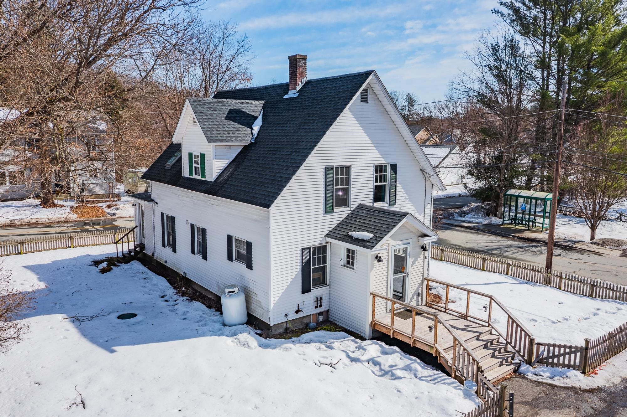 11 Hazen Street