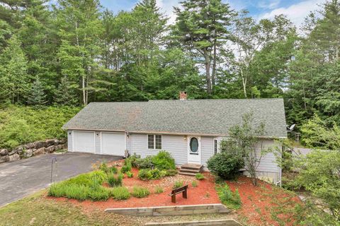 2 Oak Leaf Avenue Tuftonboro NH 03816