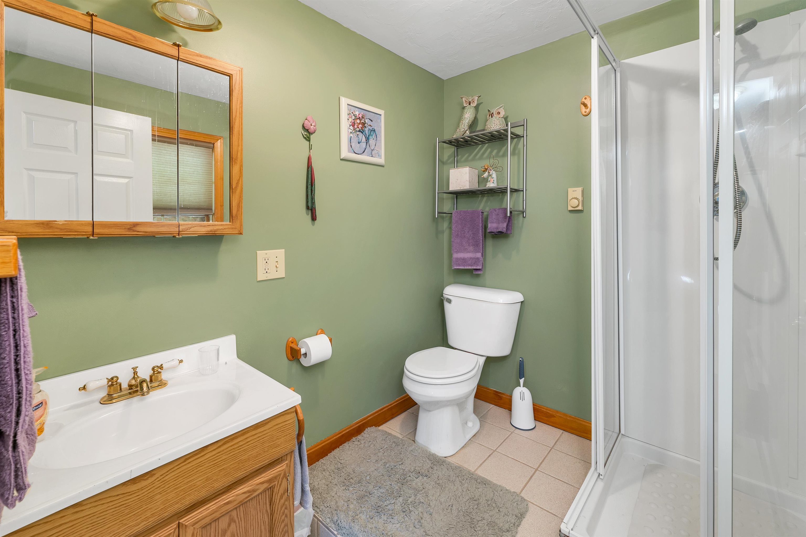 Gilford, New Hampshire 03249, United States, 2 Bedrooms Bedrooms, ,2 BathroomsBathrooms,Residential,Pending,144725