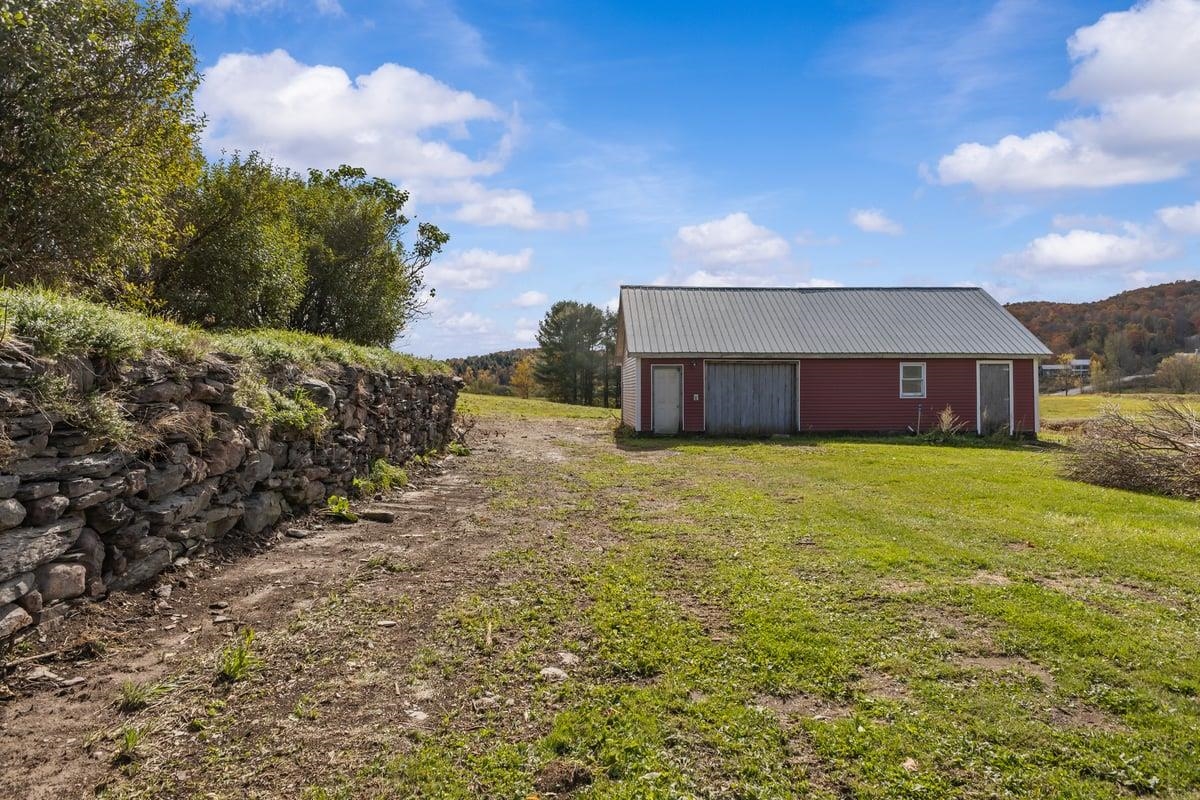 733 Buck Hollow Road