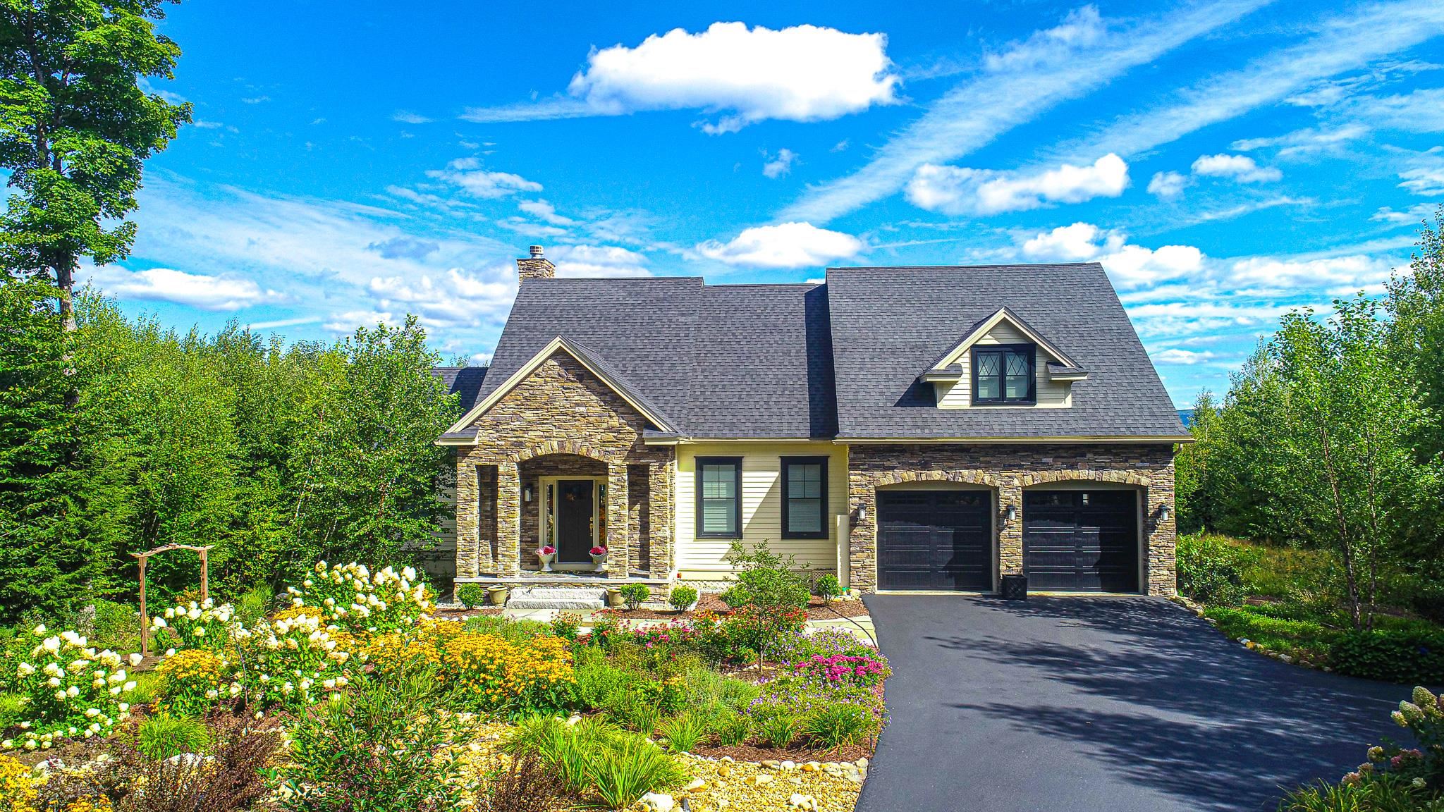 86 Hall Farm Road