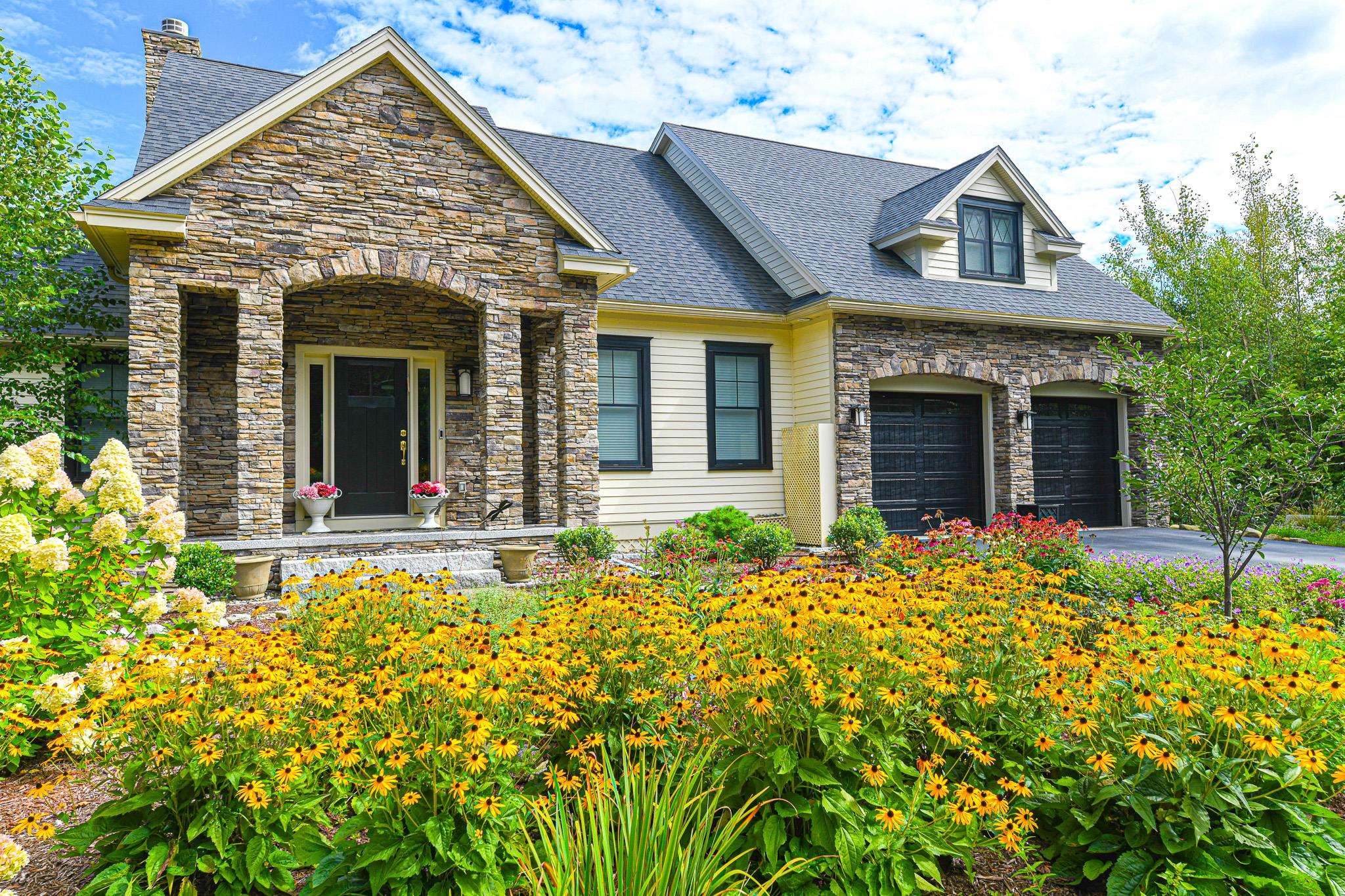 86 Hall Farm Road