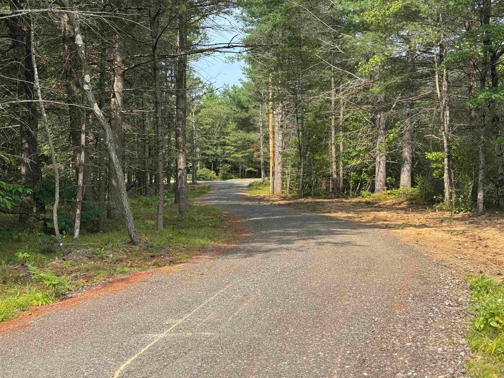 Photo of 32 2-2 Monticello Drive, Andover, NH 03216 (MLS # 5056045)