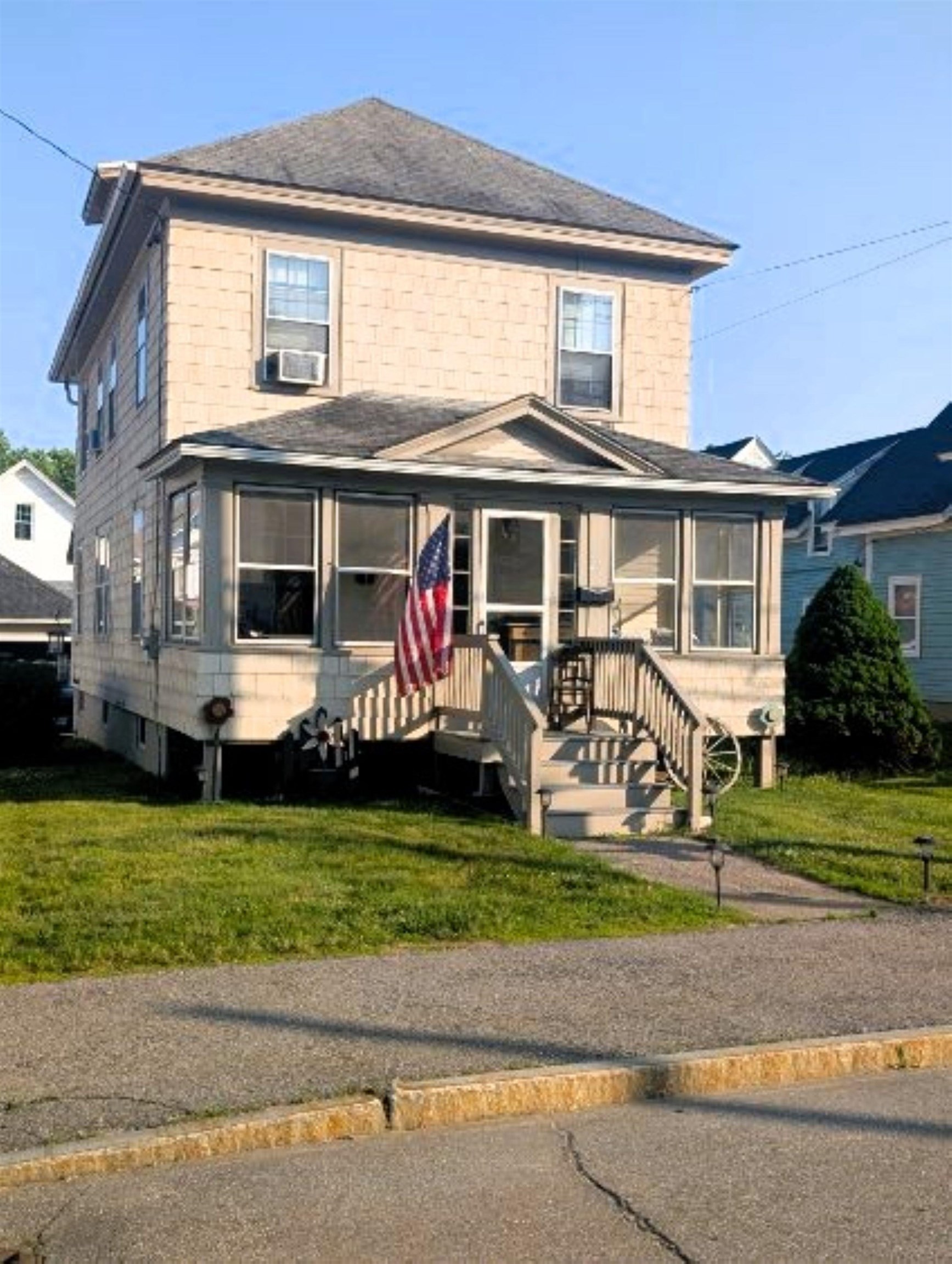 28 Central Street