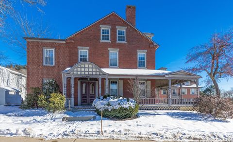 713 Central Avenue Unit 3 Dover NH 03820