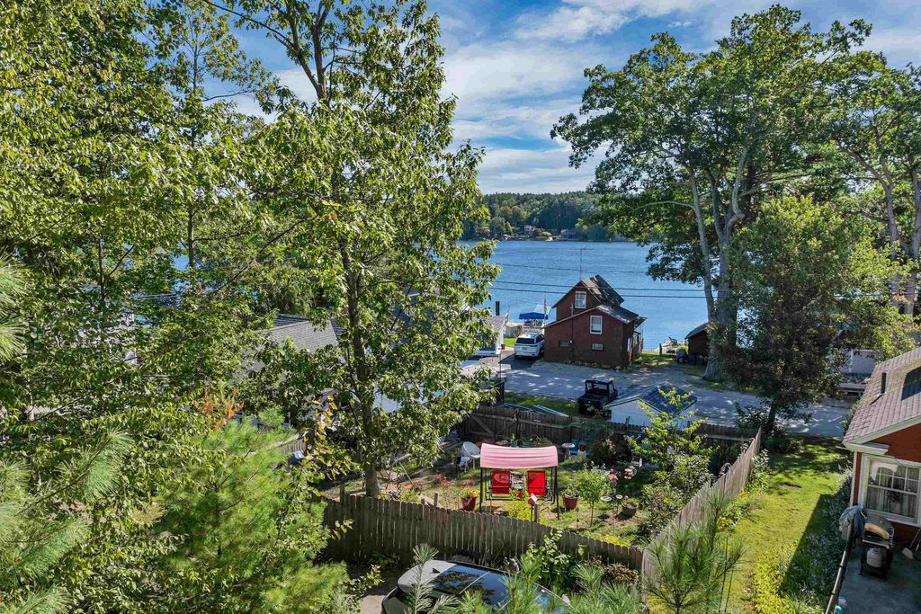 Photo of 4 Milford Street, Amherst, NH 03031 (MLS # 5058748)