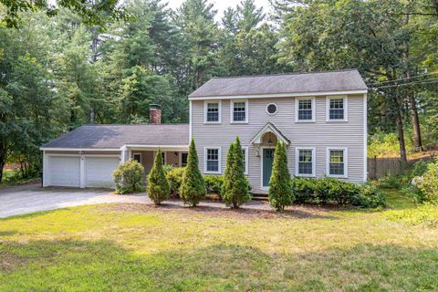 Photo of 14 Martin Lane, Litchfield, NH 03052 (MLS # 5055191) Photo of 14 Martin Lane, Litchfield, NH 03052 (MLS # 5055191)