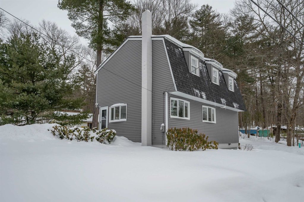 Photo of 7 Little Island Park, Pelham, NH 03076 (MLS # 5075113)