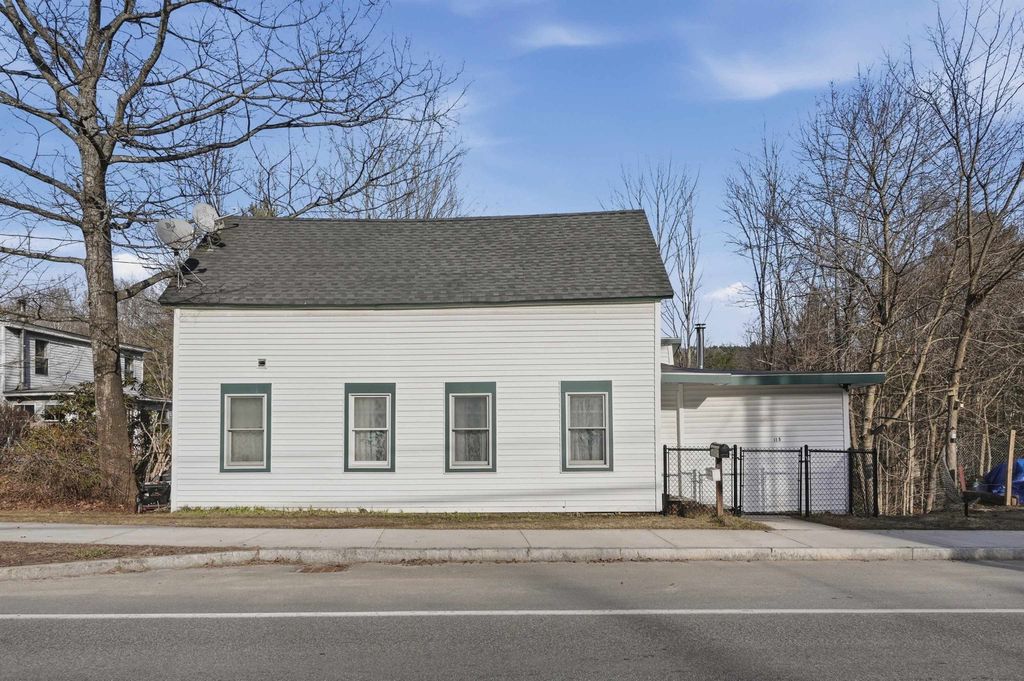 Photo of 515 Washington Street, Keene, NH 03431 (MLS # 5080912)