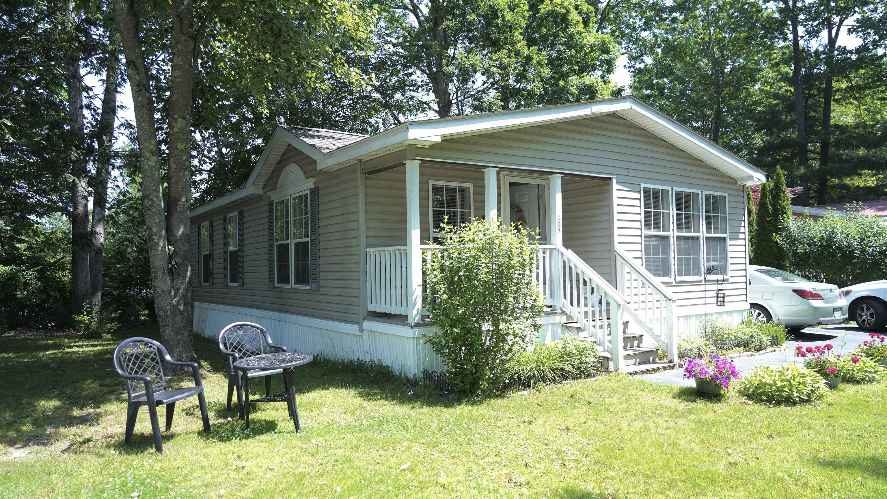 132A Robin Hood Drive