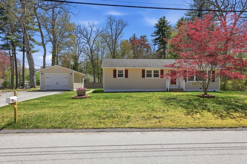 Photo of 24 Souhegan Drive, Merrimack, NH 03054 (MLS # 5087867)