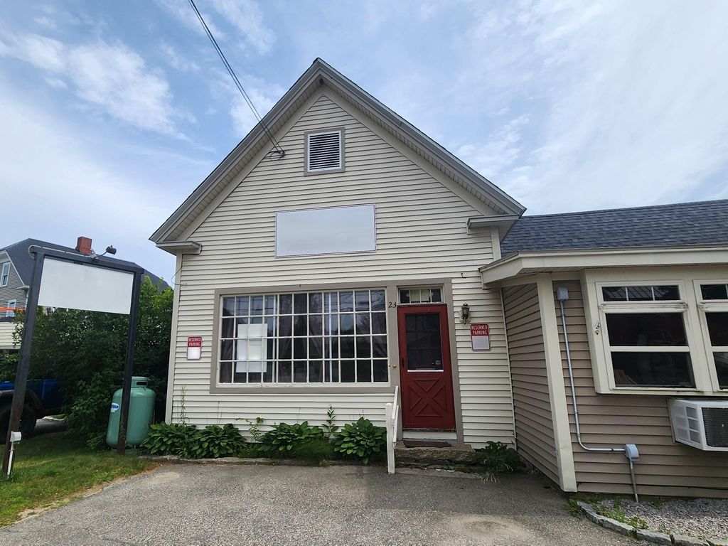 Photo of 23 Seavey Street, Conway, NH 03860 (MLS # 5089027)