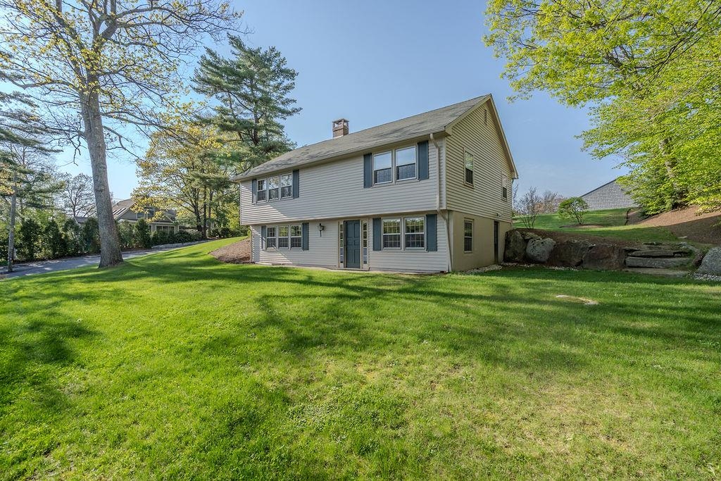 1047 Dover Road