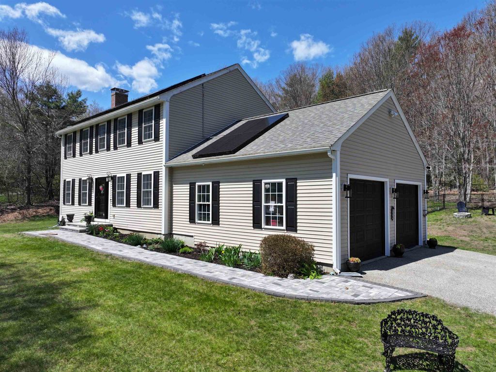 Photo of 118 Harriman Hill Road, Raymond, NH 03077 (MLS # 5087350)
