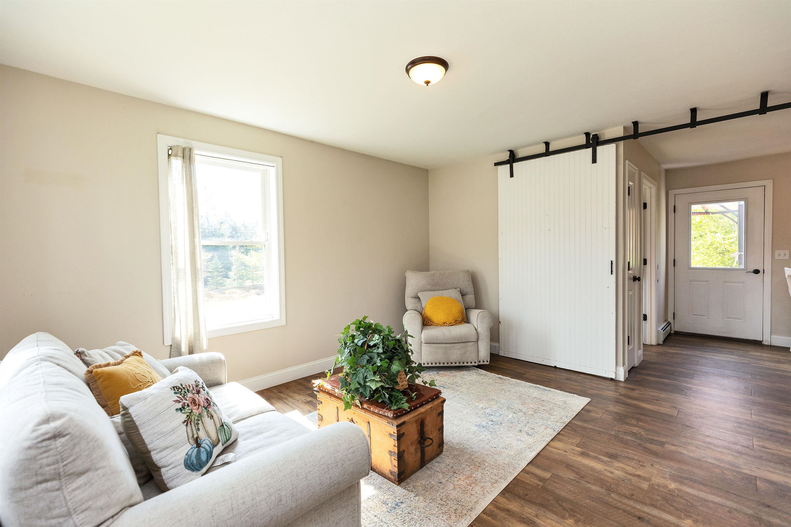 30 Cat Tail Circle 30