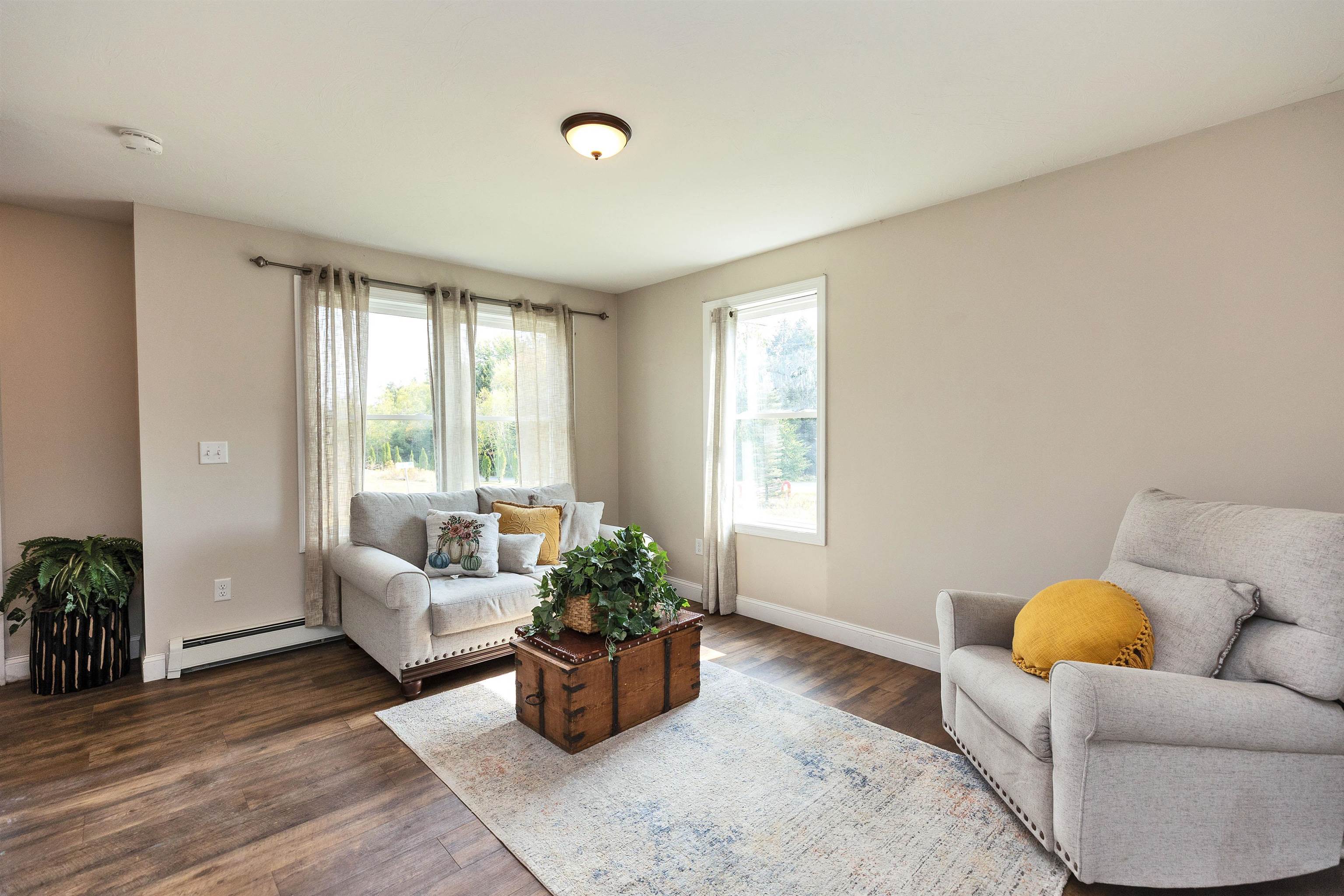 30 Cat Tail Circle 30