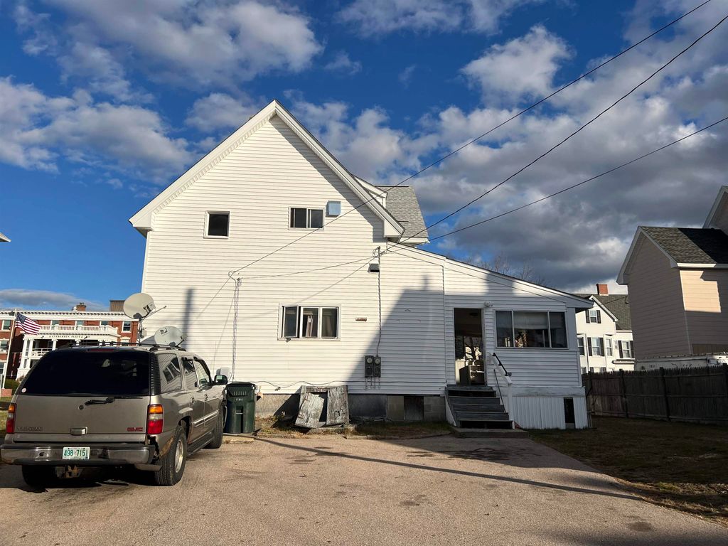 Photo of 804 Beech Street, Manchester, NH 03104 (MLS # 5070512)