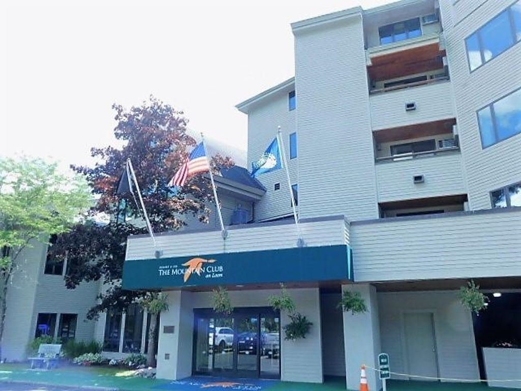 Photo of 90 Loon Mountain Road #1053A, Lincoln, NH 03251 (MLS # 5039165)