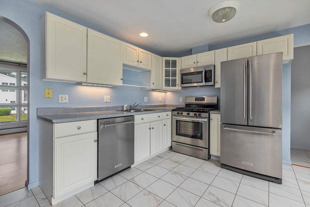 Photo of 295 McKinley Road, Portsmouth, NH 03801 (MLS # 5073337)