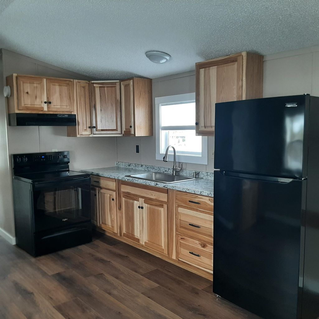 Photo of 5 Middle Road, Stewartstown, NH 03576 (MLS # 5074927)