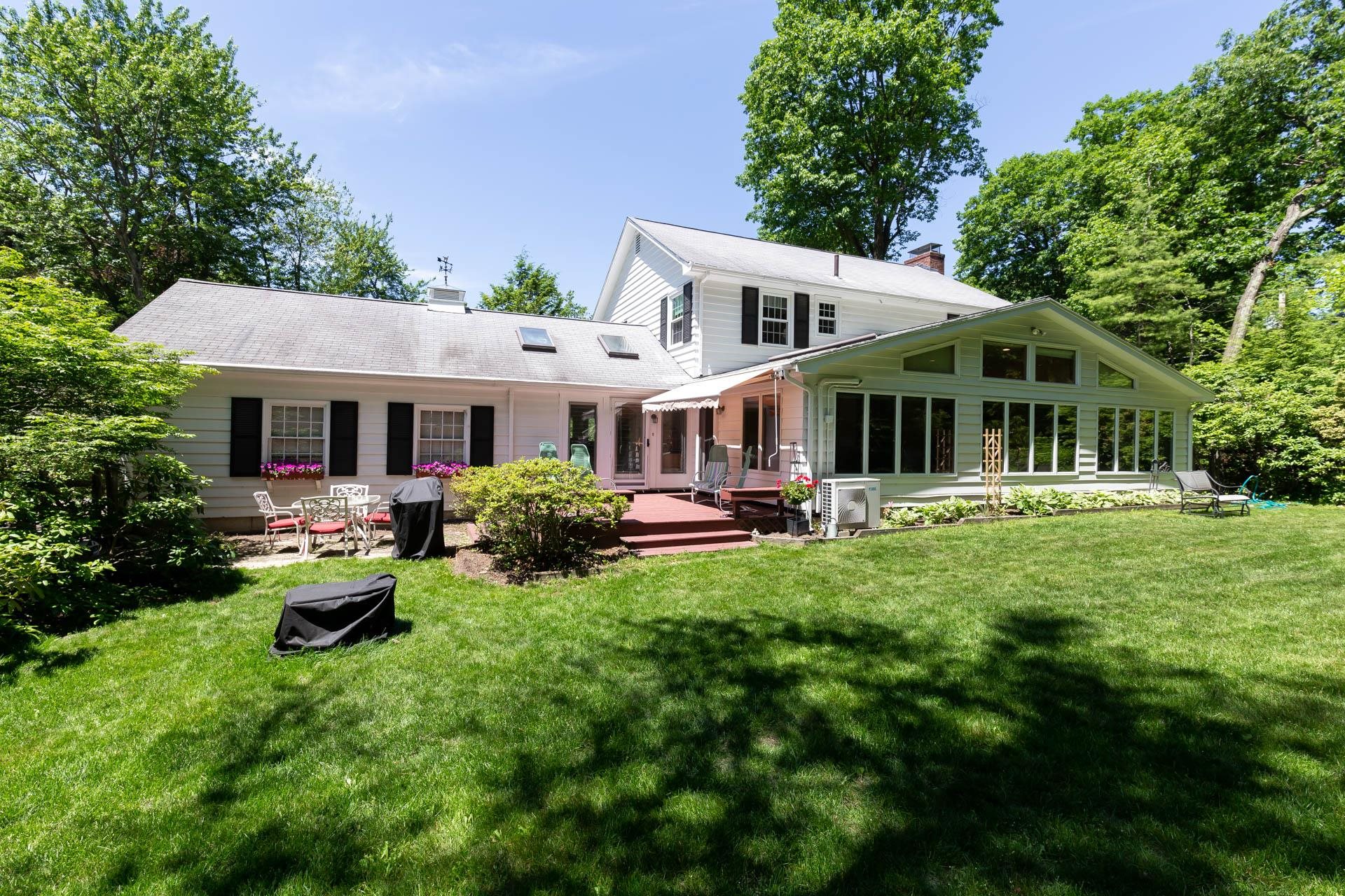 16 Marlowe Road