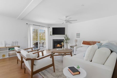 Photo of 25 Forestedge Way #25, Manchester, NH 03102 (MLS # 5076296)