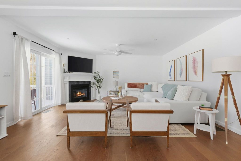 Photo of 25 Forestedge Way #25, Manchester, NH 03102 (MLS # 5076296)