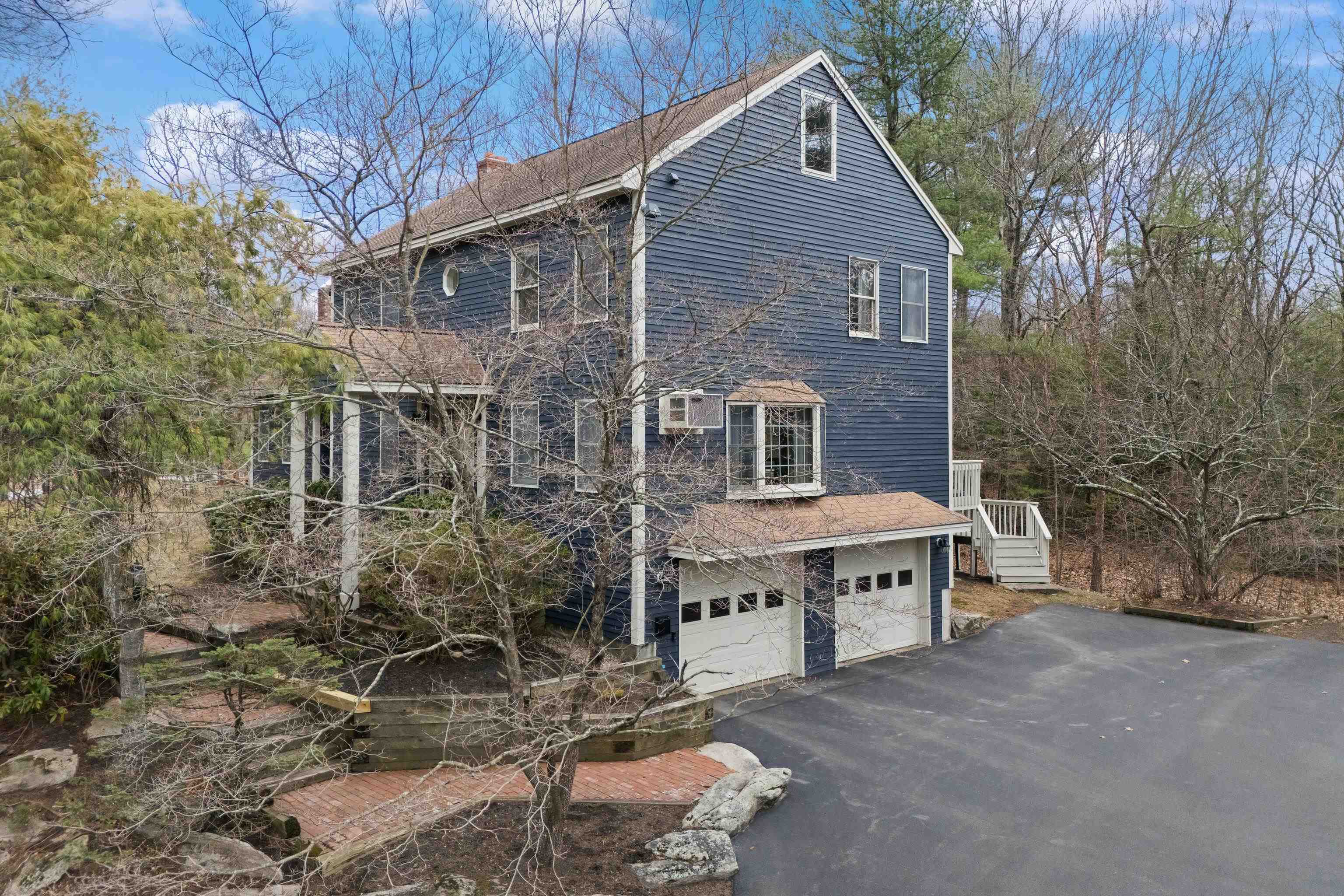 41 Windsor Boulevard