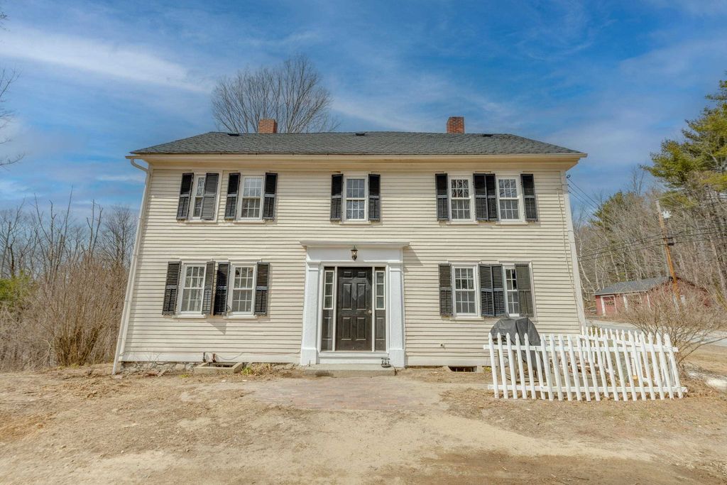 Photo of 60 Winona Road, Meredith, NH 03253 (MLS # 5080636)