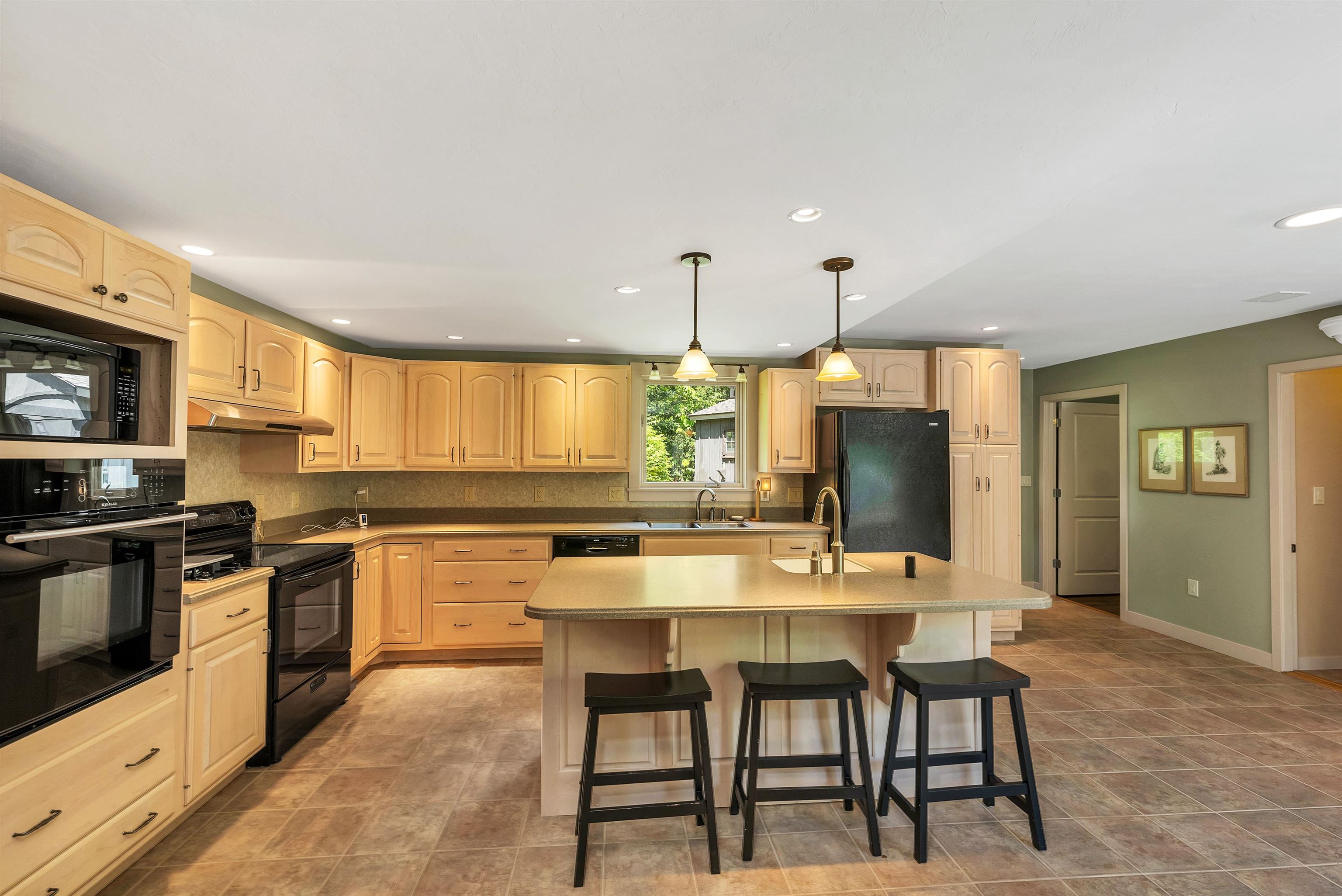 26 N Mayhew Turnpike