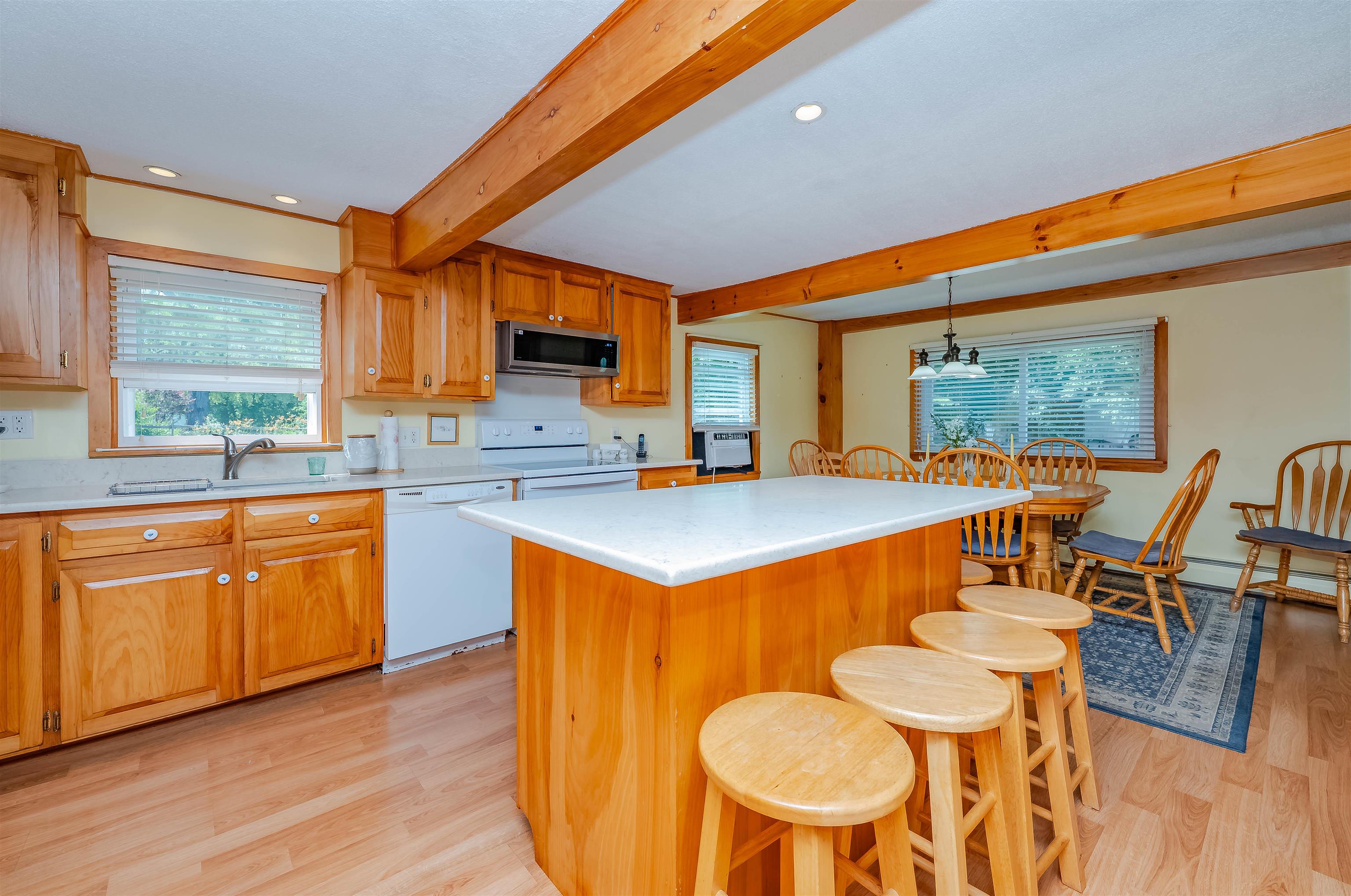 2 Wadleigh Lane