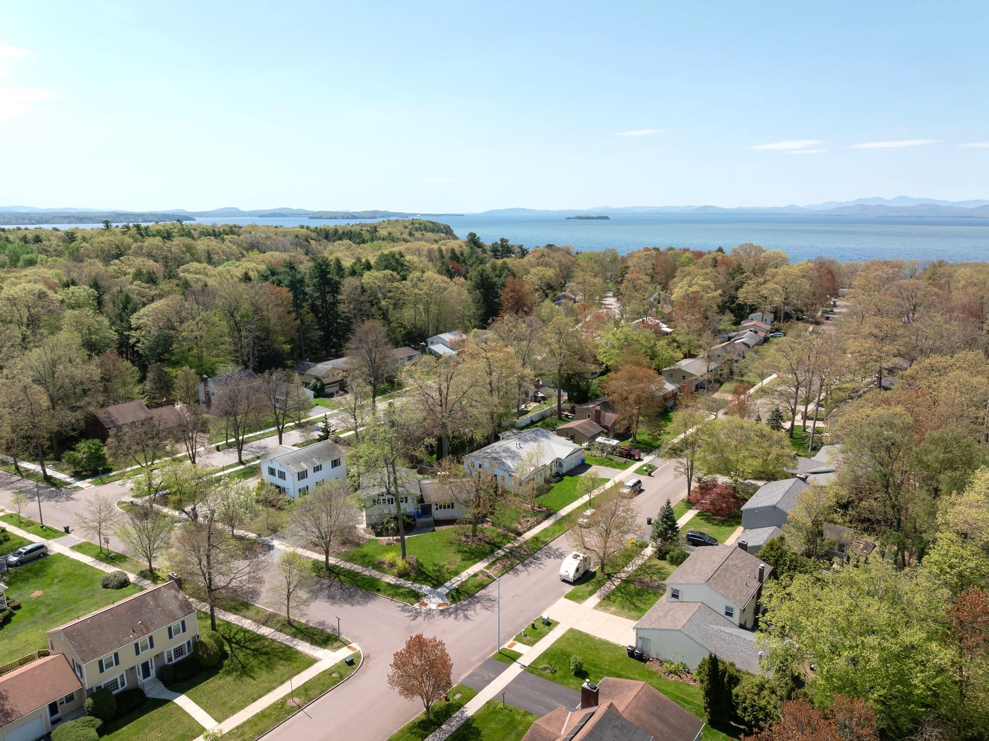 120 Lakewood Parkway