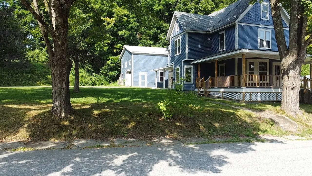 76 Center Street