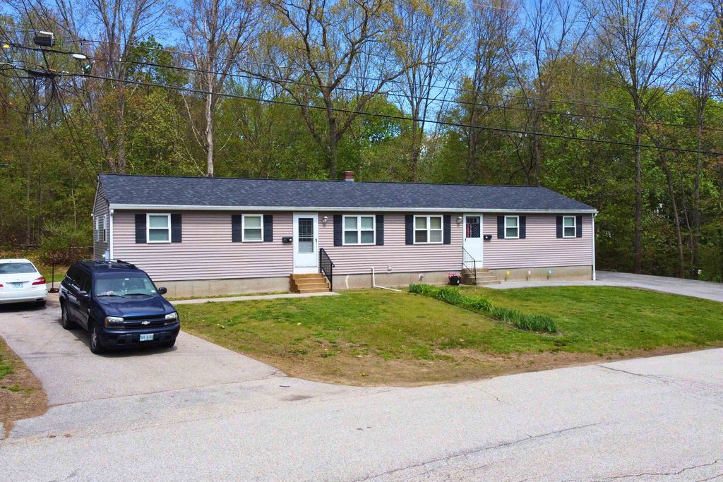 Photo of 7 Patricia Street, Somersworth, NH 03878 (MLS # 5088967)