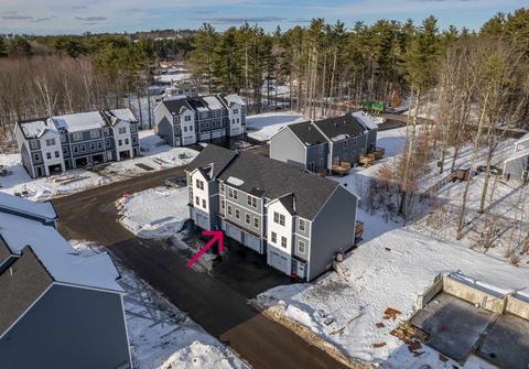 Photo of 7 The Crossings at Village Center, Barrington, NH 03825 (MLS # 5081260)